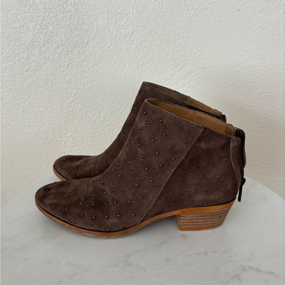 Lucky Brand stud booties - Picture 4 of 4